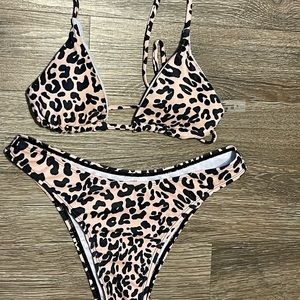 Shein Leopard print String Bikini Swimsuit top and bottoms size small